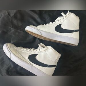 Nike Kids Shoes White and Black